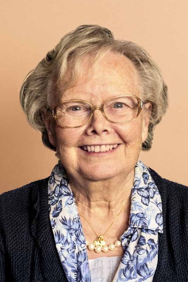 Agenzia funebre Gatti - Necrologi - Iole Corbani