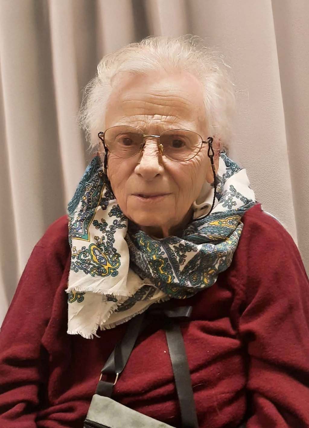 Agenzia funebre Gatti - Necrologi - Maddalena Ferrari